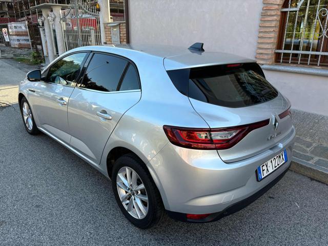 RENAULT Megane Mégane Blue dCi 115 CV INITIALE