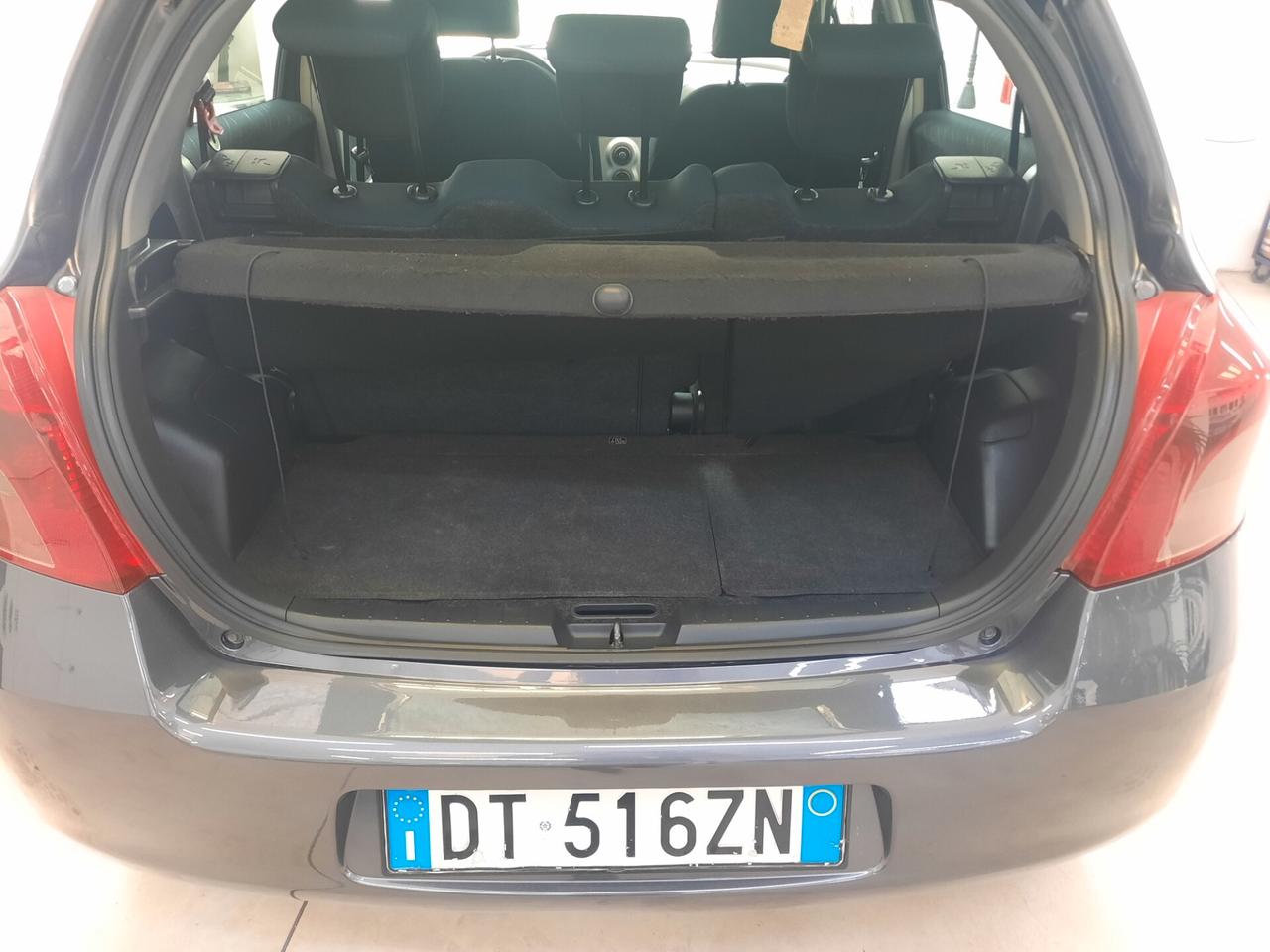 Toyota Yaris 1.3 5 porte Navi