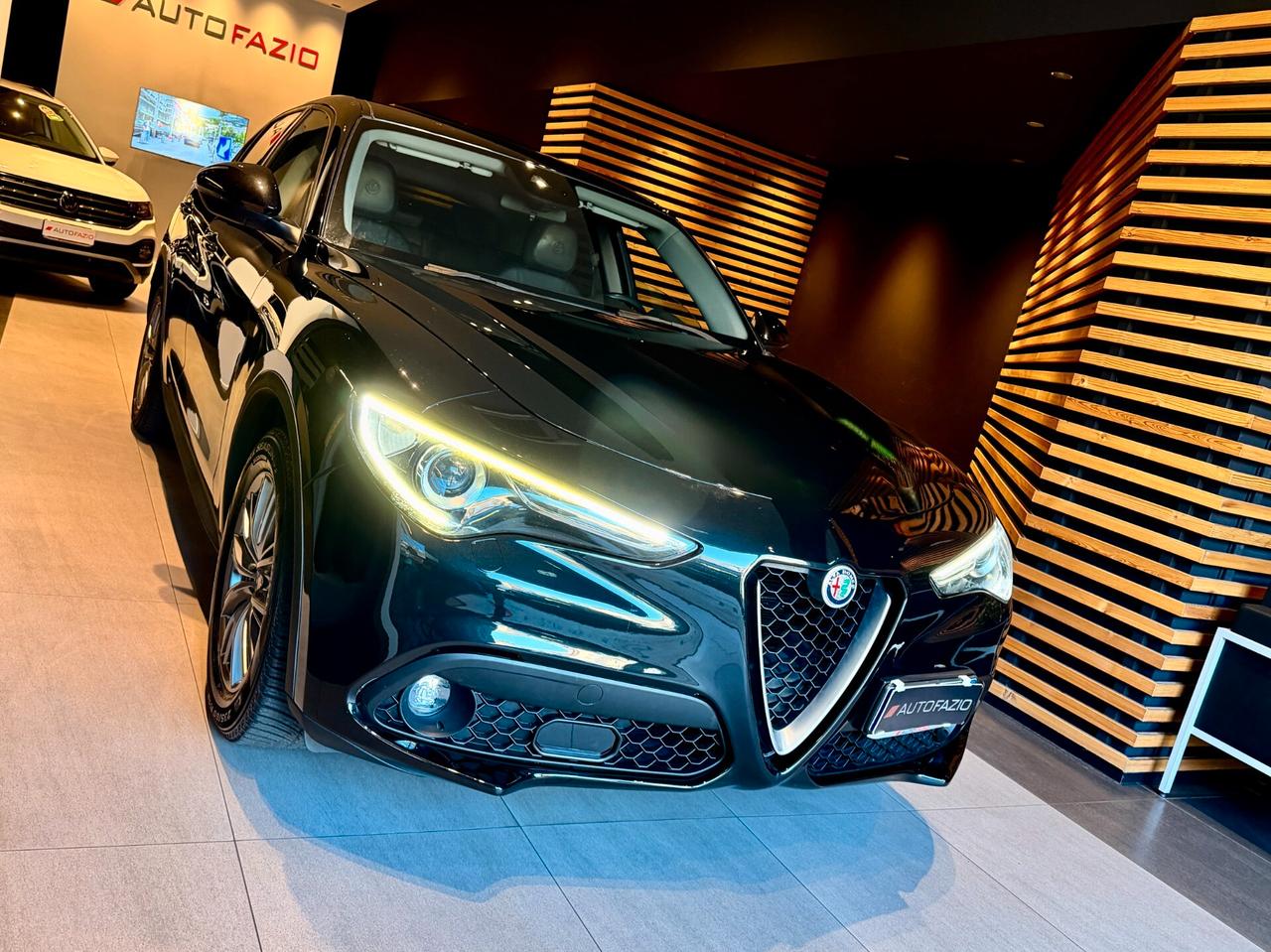 Alfa Romeo Stelvio 2.2 Turbodiesel 180 CV AT8 RWD Executive