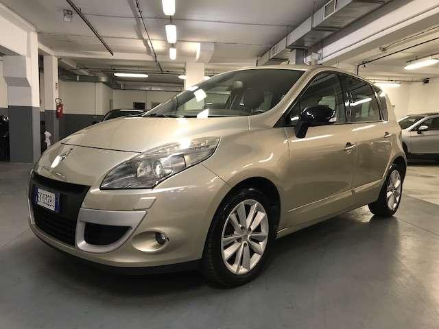 Renault Scenic Scenic III X-Mod 1.6 dci Luxe 130cv