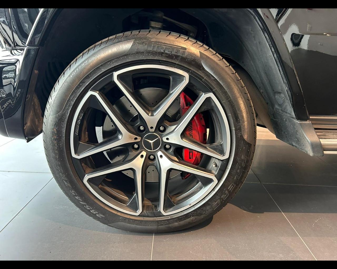 Mercedes-Benz Classe G - W463 2018 - G AMG 63 585cv auto