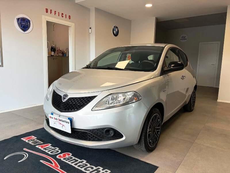 Lancia Ypsilon 1.2 69 CV Gold