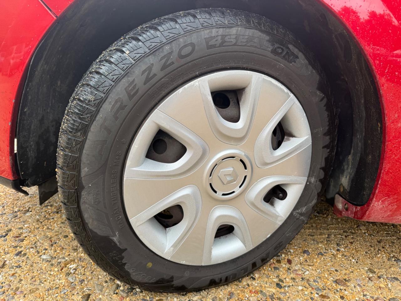 Renault Clio 1.2 75CV 5 porte Life