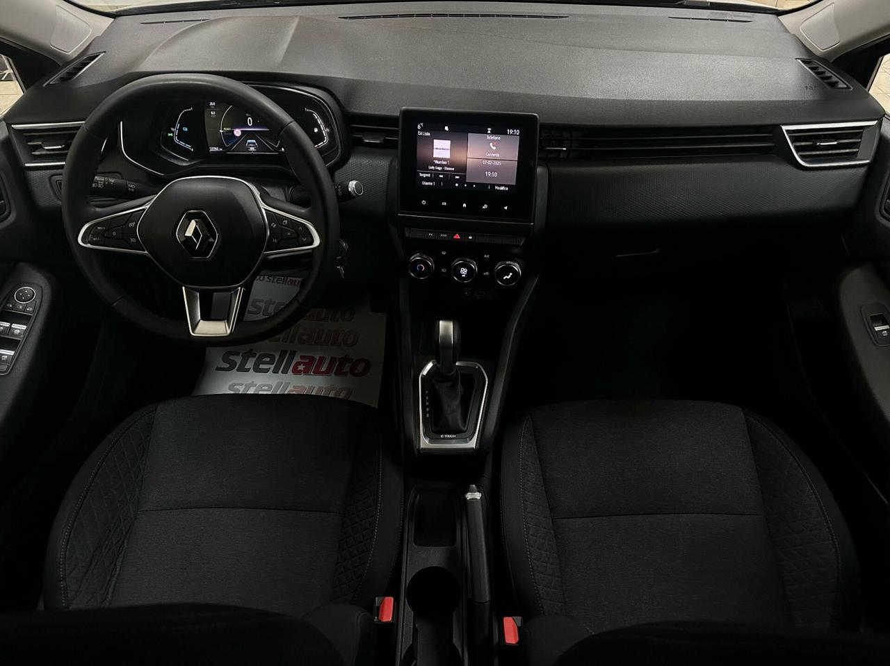 Renault Clio Hybrid E-Tech 140 CV 5 porte Initiale Paris