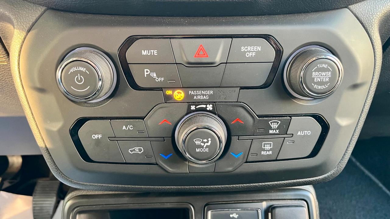 Jeep Renegade 1.4 m-air Night Eagle fwd 140cv "MOTORE NUOVO CON FATTURA"