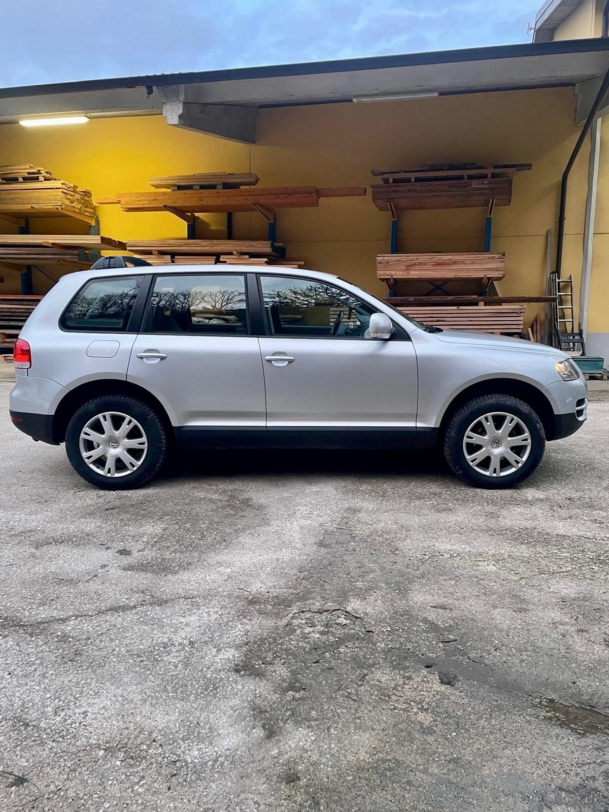 Volkswagen Touareg 2.5 R5 TDI DPF Exclusive