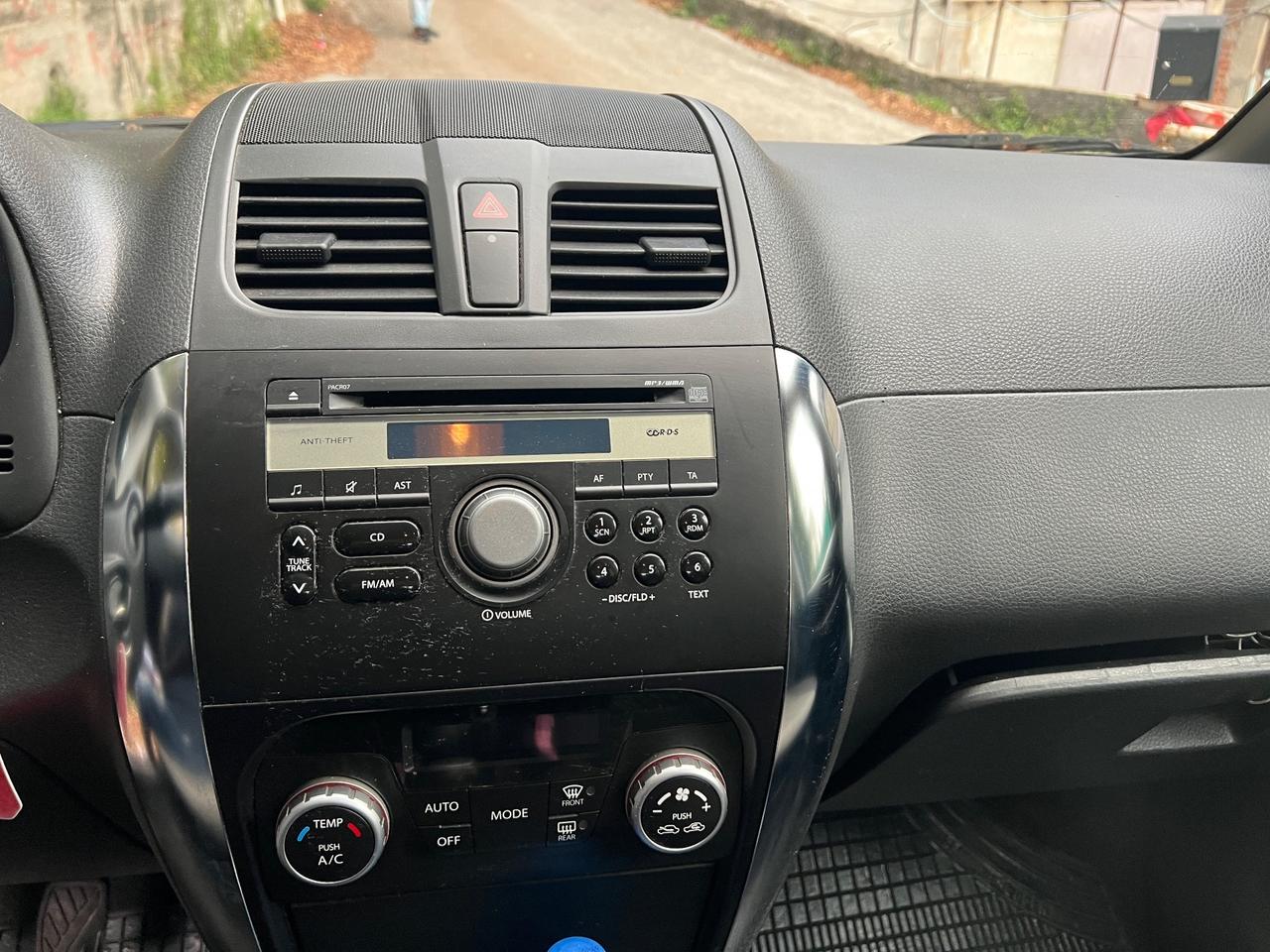 Fiat Sedici 2.0 MJT 16V 4x4 Experience - 2012