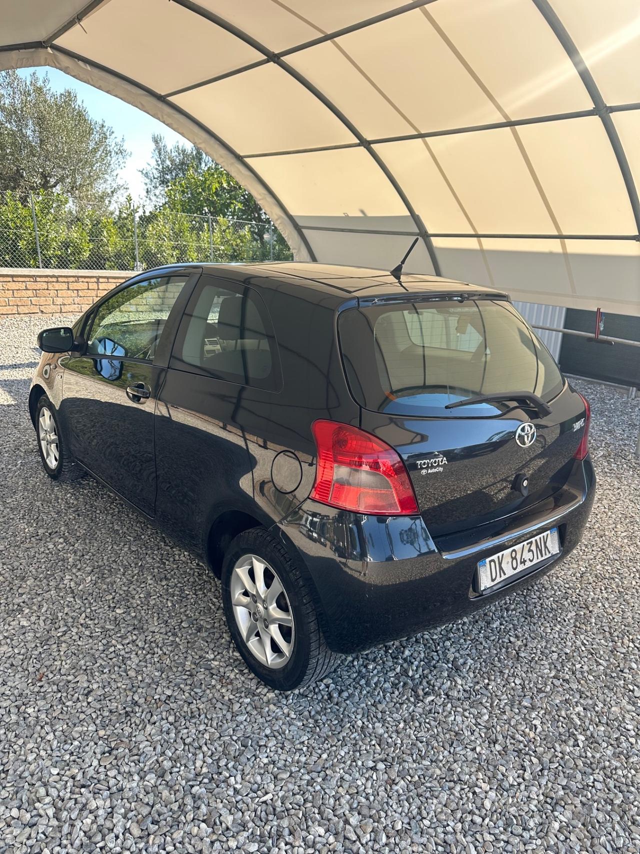 Toyota Yaris 1.4 D-4D 3 porte