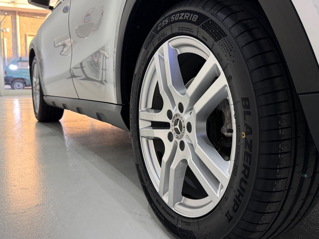 Mercedes-benz GLA 180 d Automatic Business