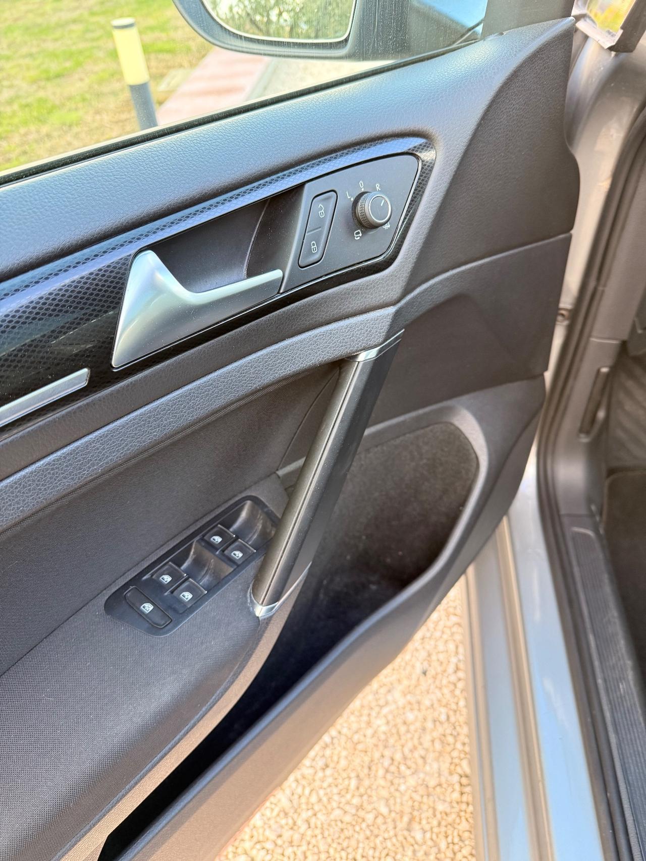 Volkswagen Golf 2.0 TDI 5p. 4MOTION Highline BlueMotion Technology