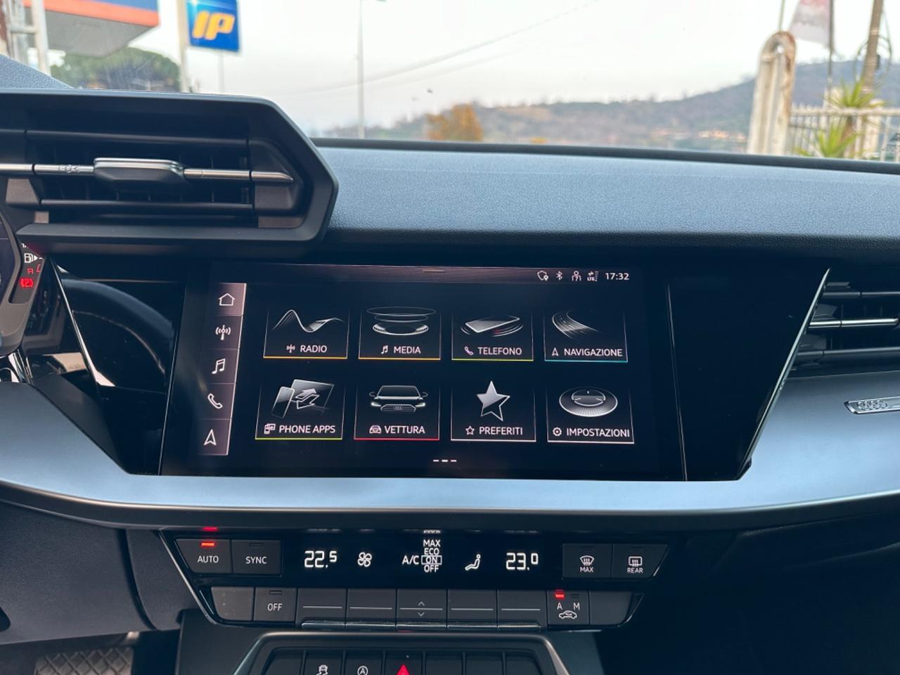 Audi A3 30 TDI S tronic Advanced/UniPro/Cockpit