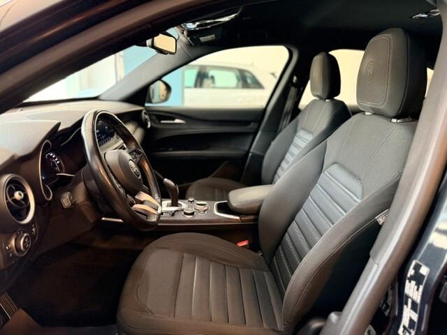 Alfa Romeo Stelvio 2.2 Turbodiesel 160 CV AT8 RWD Super Business