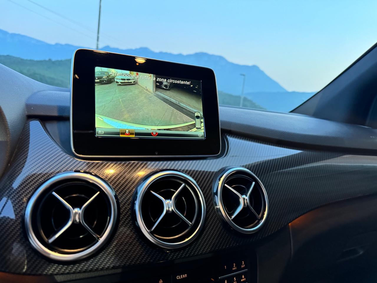 Mercedes-benz B 180 B 180 d Premium