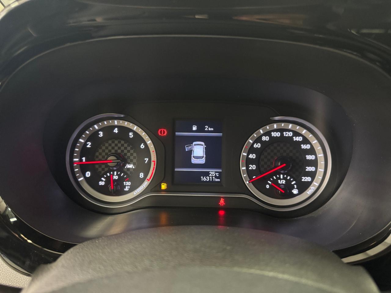HYUNDAI i10 1.0 mpi Tech Connect Pack