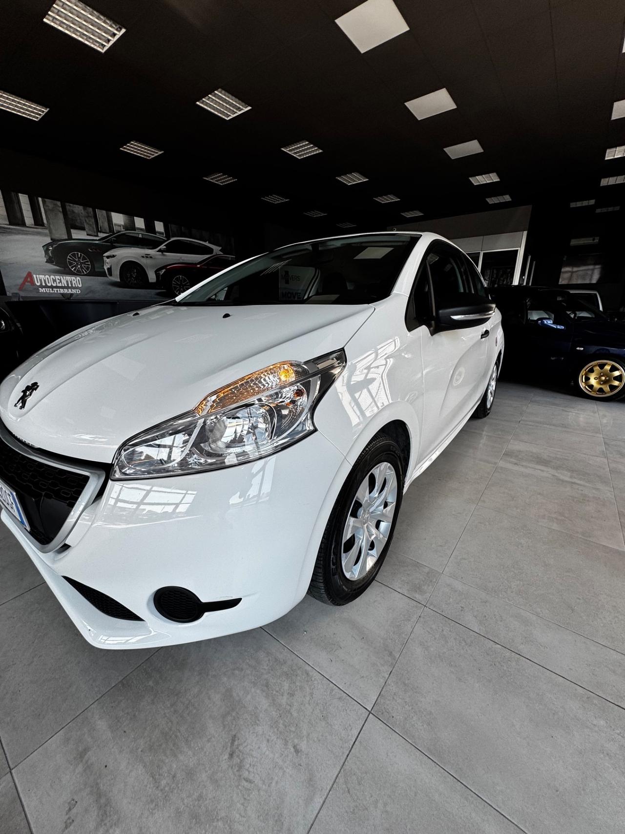 PEUGEOT 208 1.0 BENZINA 68.000KM