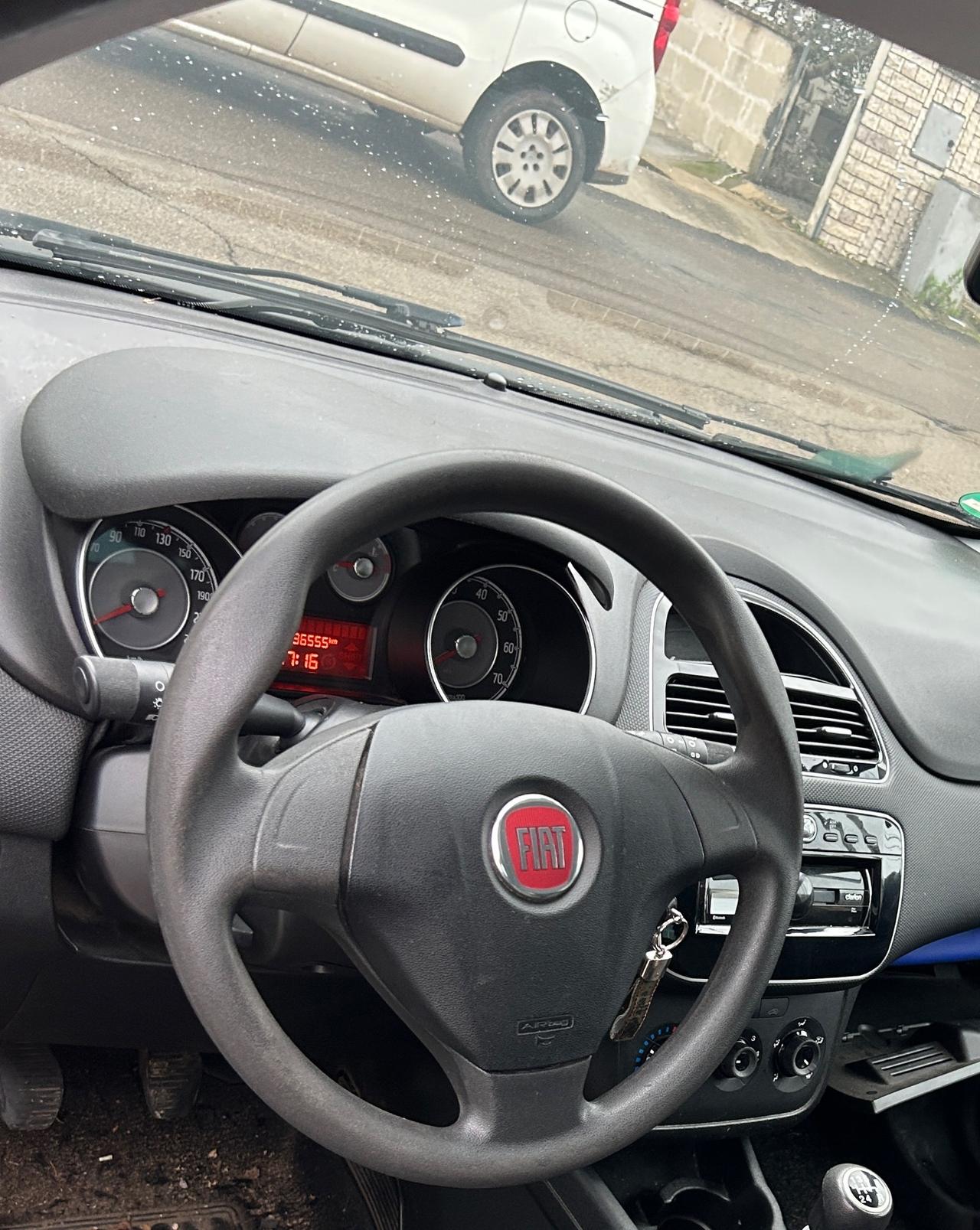 Fiat Punto 1.2 8V 5 porte Young-2014