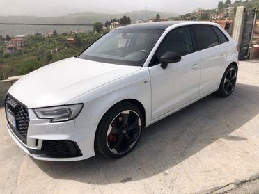 Audi A3 SPB 1.6 Tdi 116 cv Ambition S-Line