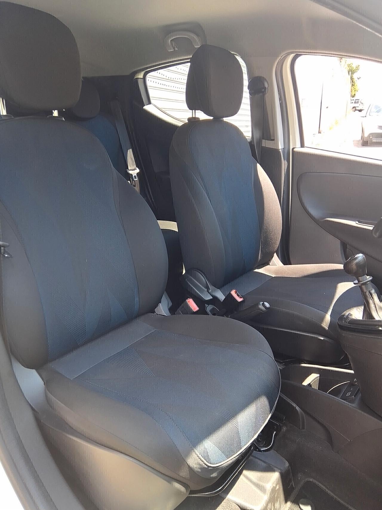 Lancia Ypsilon 1.2 69 CV 5 porte S&S Platinum