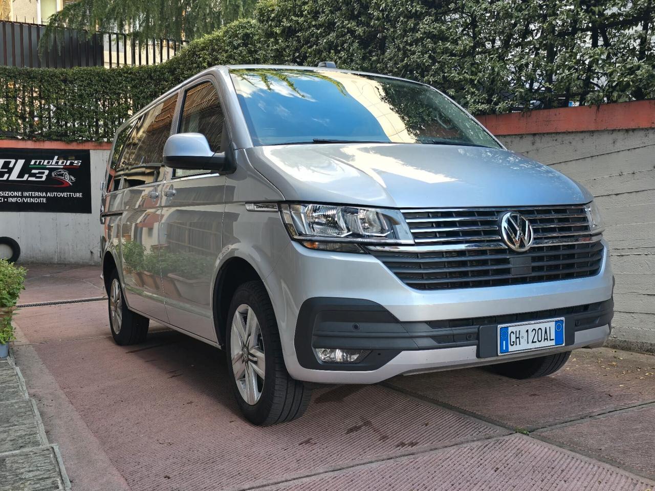 Volkswagen T6.1 Caravelle - AUTOMATICO - PREZZO IVA ESCLUSA