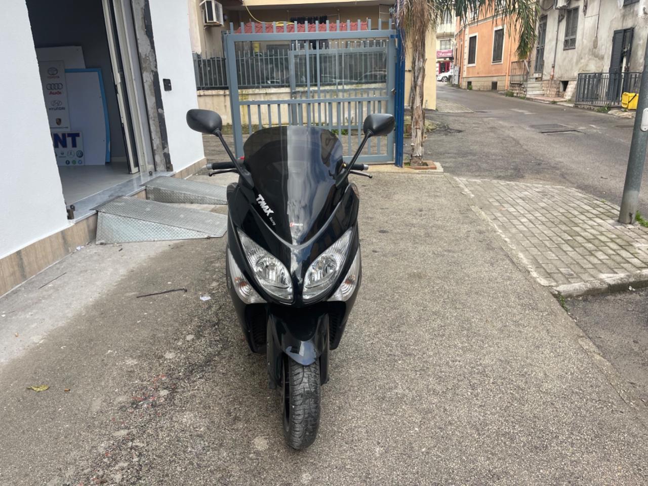 Yamaha T Max Tmax 500 bleck