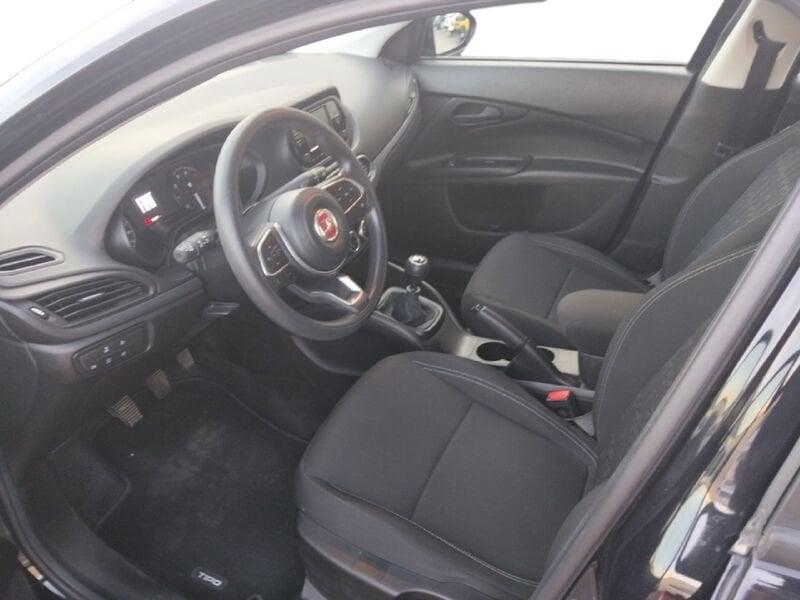FIAT Tipo Sedan 1.6 130cv Ds SedanTipo