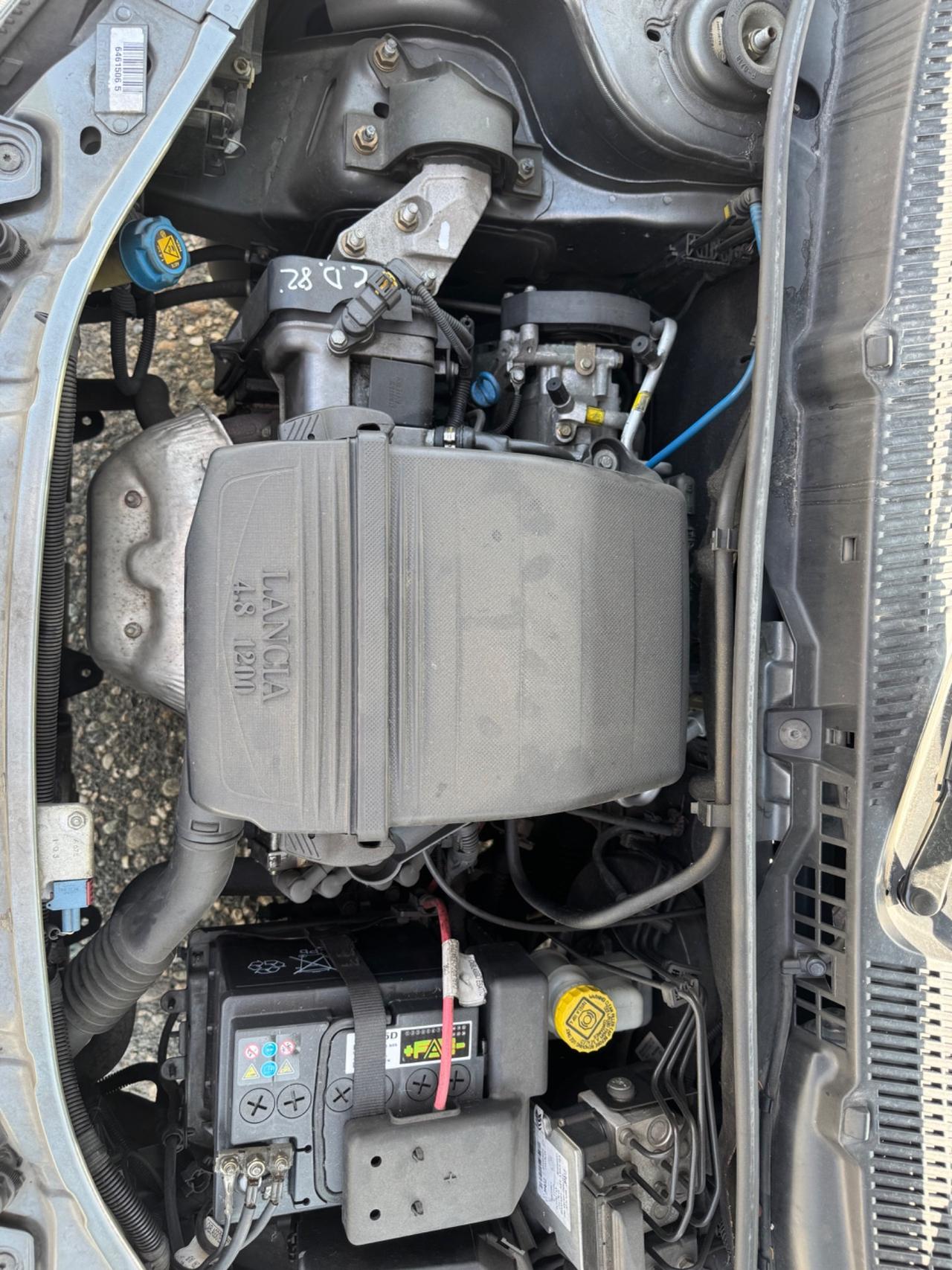 Lancia Ypsilon 1.2 Oro