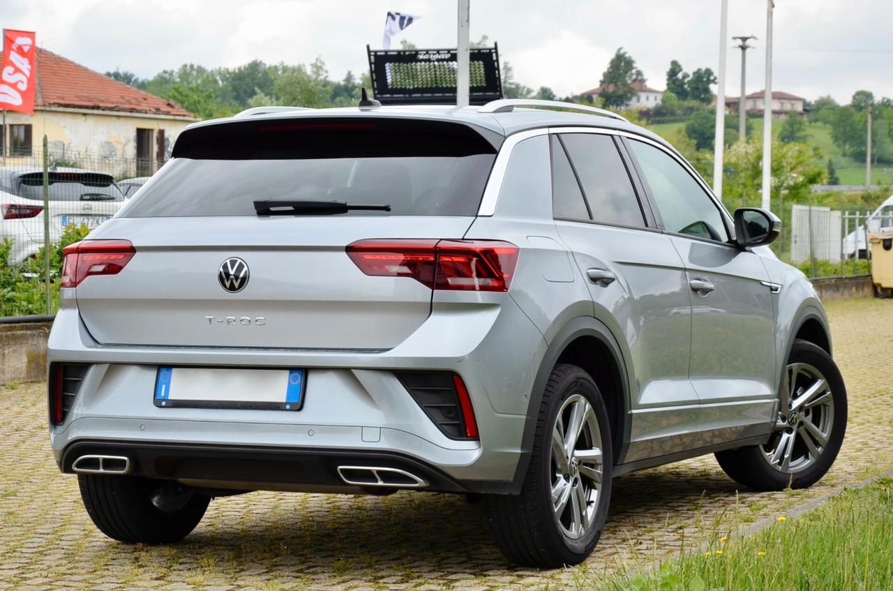 VOLKSWAGEN T-ROC 1.5 TSI R-LINE 150cv DSG, UNICOPROPRIETARIO, GAR. VW 12/27, SERVICE 5/26, UFF ITALIANA, FARI LED, APPLE ANDROID, PERMUTE