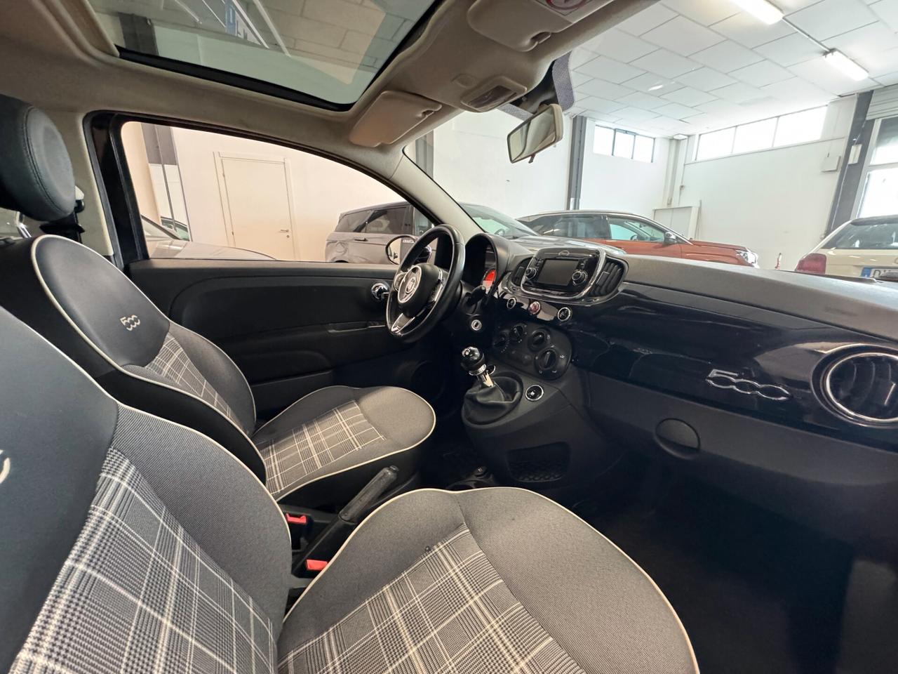 Fiat 500 1.2 Lounge 69cv - 2017