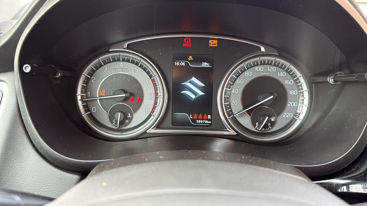 Suzuki S-Cross 1.4 Hybrid Top+
