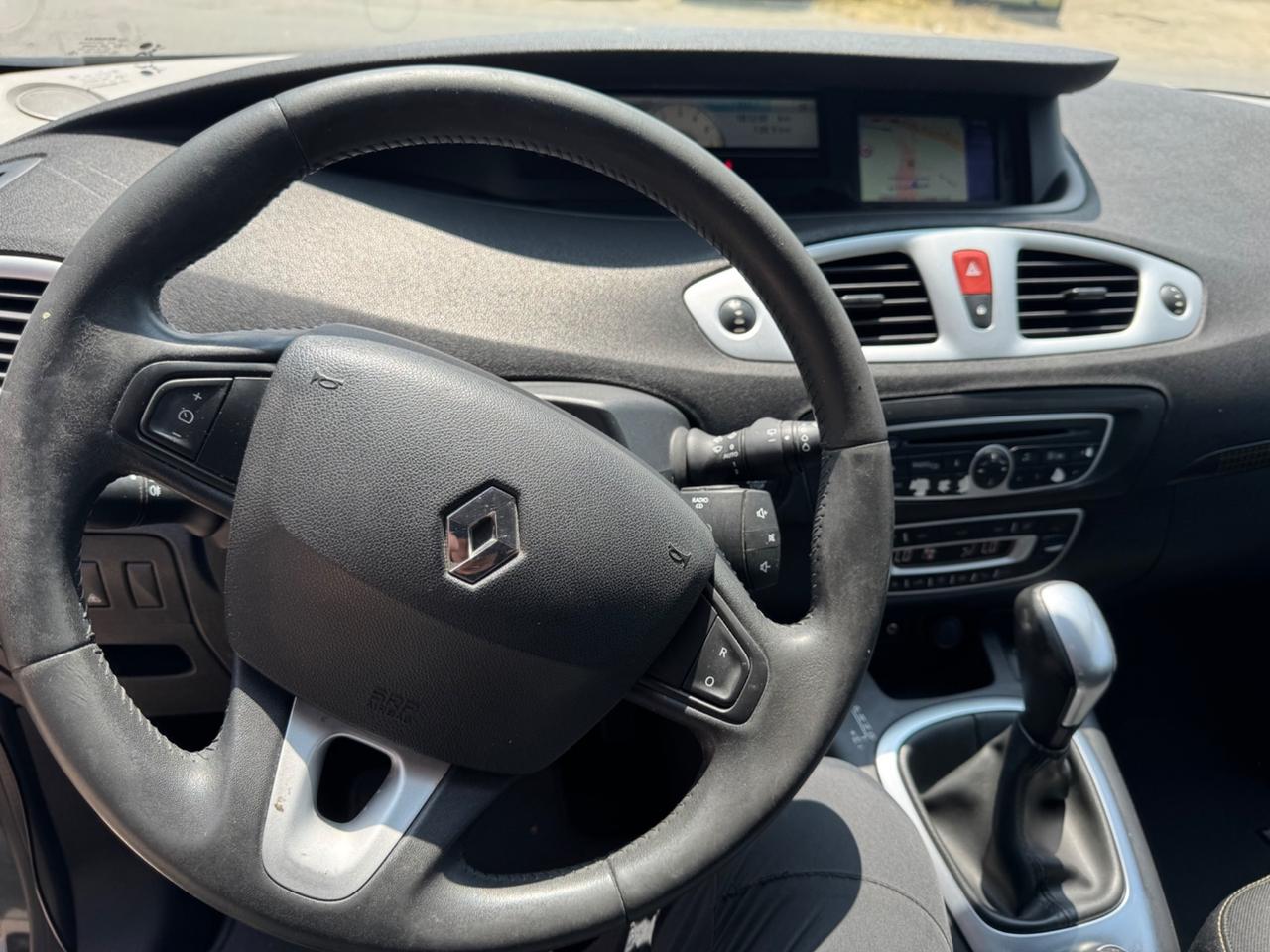 Renault Scenic Scénic X-Mod 1.5 dCi 110CV Dynamique