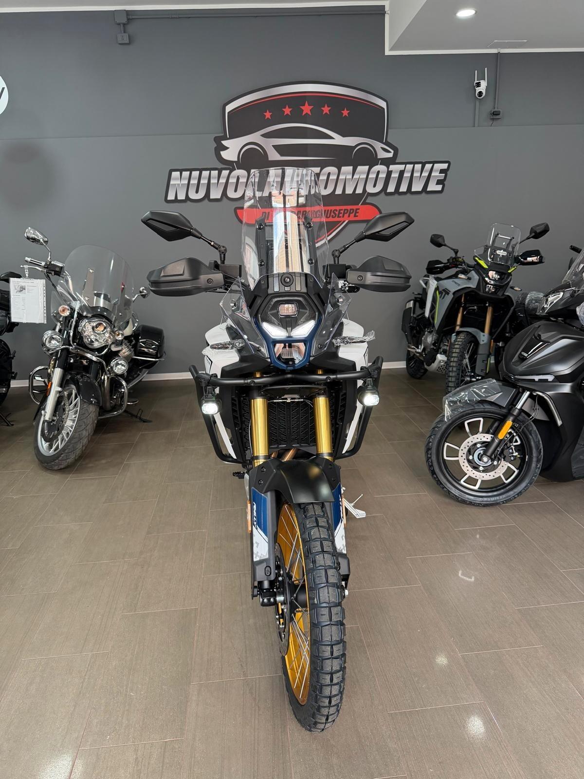 Voge Valico 800 glacier white a rate da 85 al mese