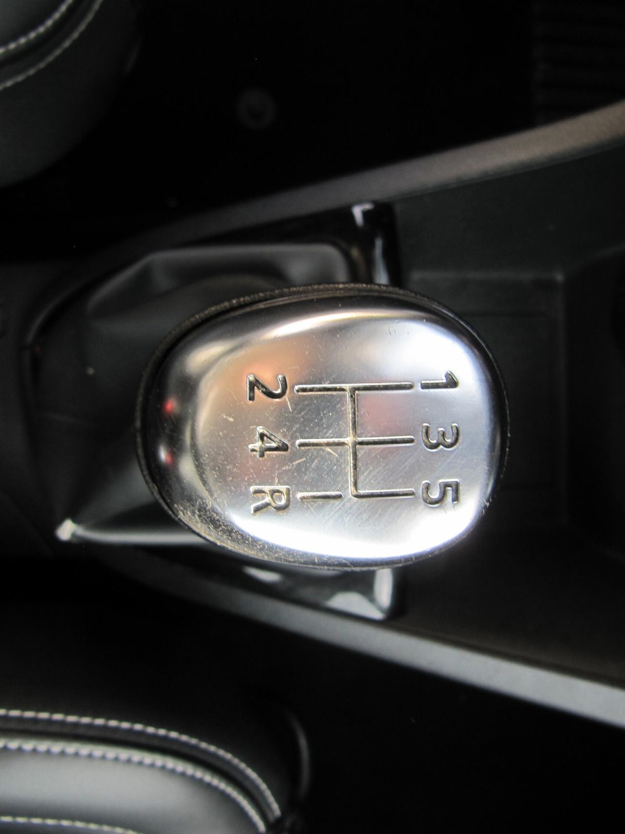 Renault Clio dCi 8V 75 CV 5 porte Duel2