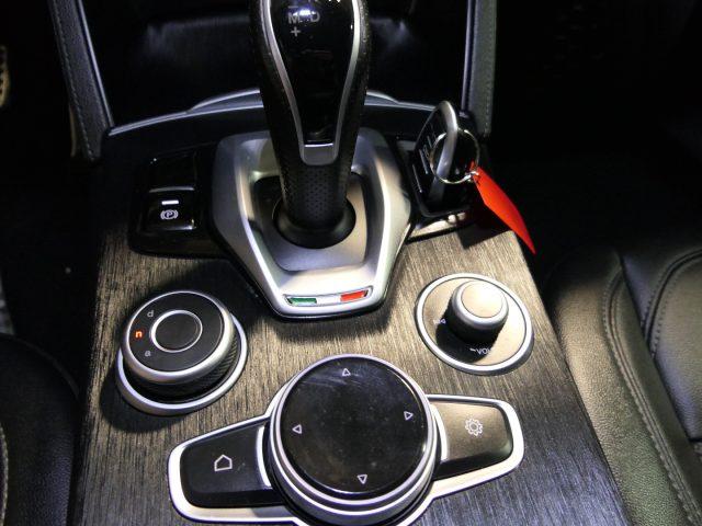 ALFA ROMEO Stelvio 2.2 Turbodiesel 210 CV AT8 Q4 Sprint