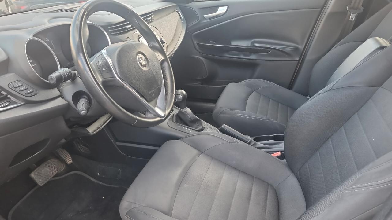 Alfa Romeo Giulietta 1.6 JTDm TCT 120 CV Business