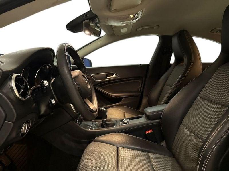 Mercedes-Benz CLA 200 Business FL