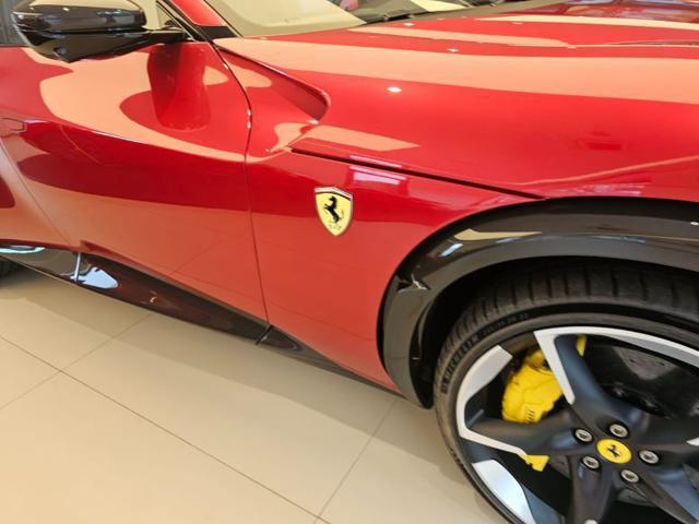 FERRARI Purosangue con-iva-esposta
