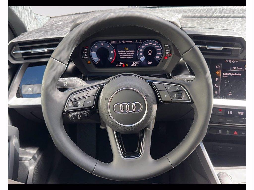 AUDI A3 sedan 30 2.0 tdi business advanced del 2024