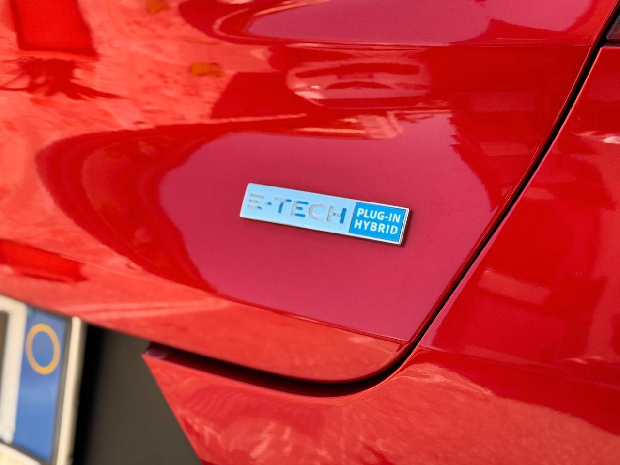 Renault Captur Plug-in Hybrid E-Tech 160 CV Intens