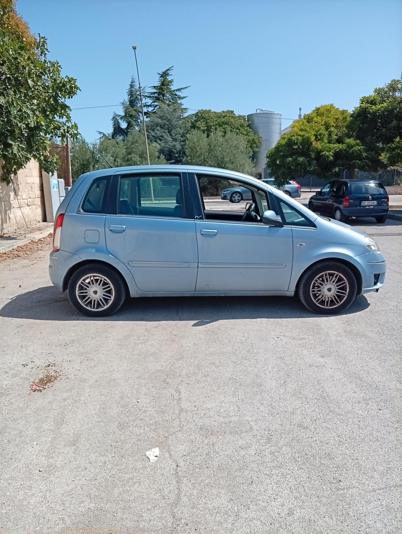 Lancia MUSA 1.3 Mjt 95 CV Gold