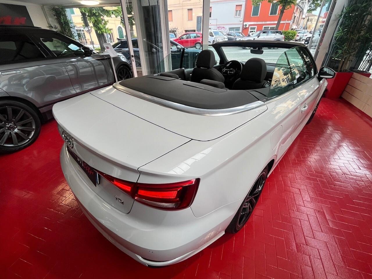 AUDI A3 CABRIO 1.6 TDI 116 CV SPORT NAVI CERCHI DA 18 CAMBIO 6 SPEED KM CERTIFICATI LUCI AMBIENTE OK NEOPATENTATI
