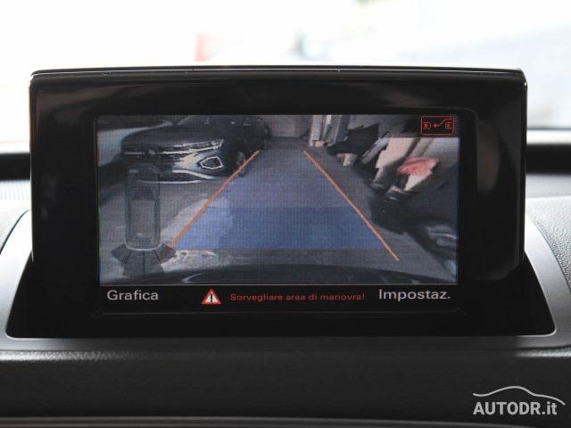 AUDI Q3 2.0 TDI quattro, Navi, Tetto panorama, Retrocamera