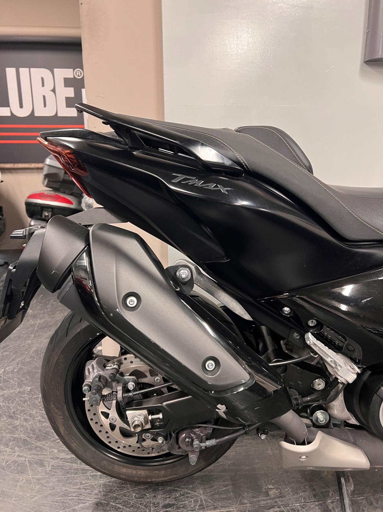 Yamaha TMAX 560 Tech max