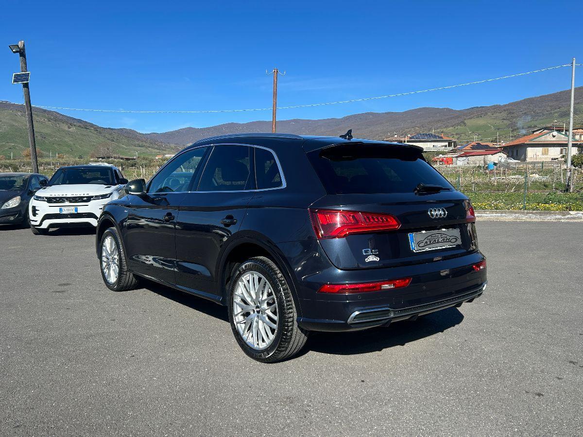 AUDI - Q5 - 2.0 TDI 190 CV S tronic S LINE telecamera navi