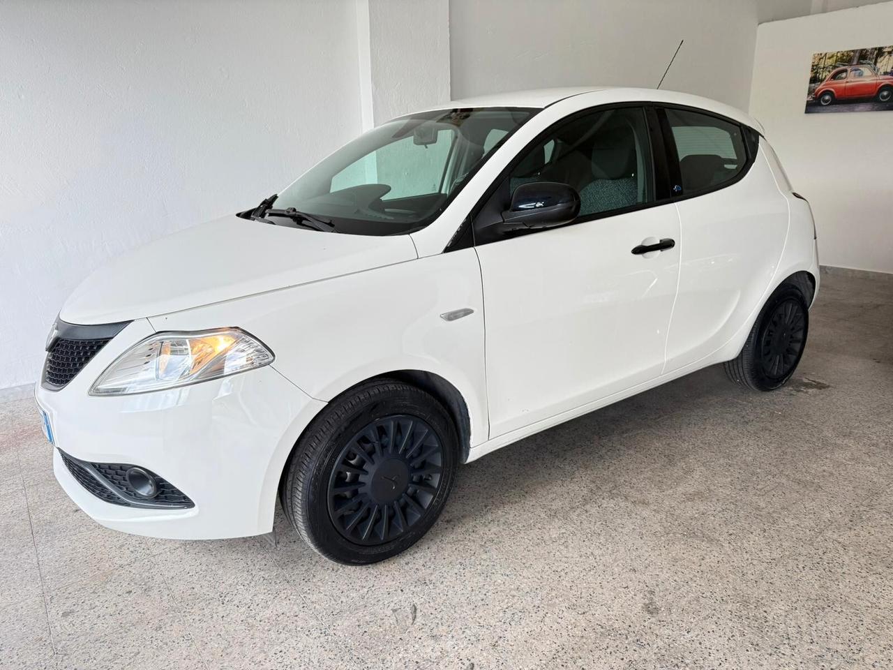 Lancia Ypsilon 1.3 MJT 16V 95 CV 5 porte S&S Elefantino Blu