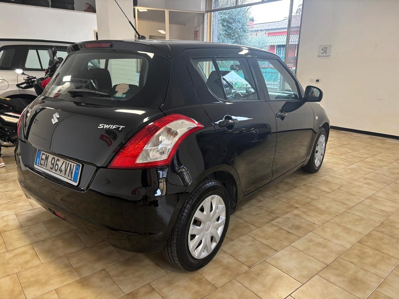 SUZUKI SWIFT ANNO 2012 BZ 1.2 ADATTA NEOPATENTATI KM 167 MILA