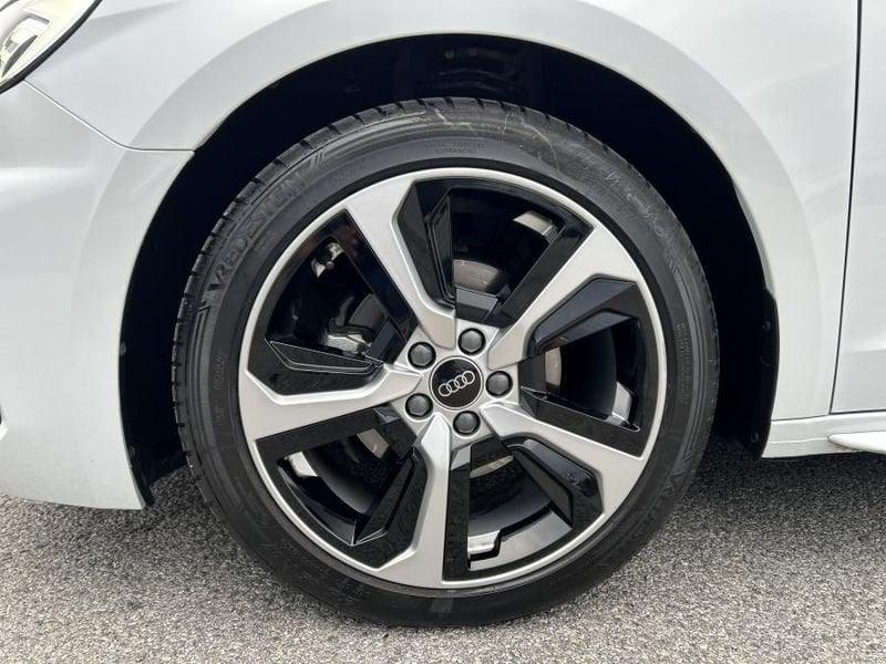 Audi A1 SPB 30 TFSI S Line Edition CAMERA+FULL LED+17"