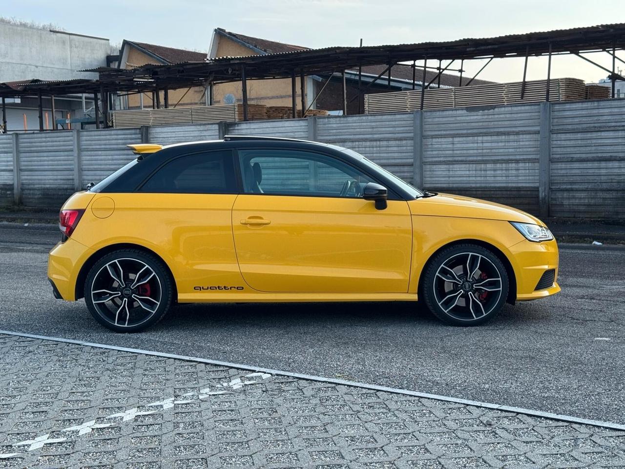 Audi A1 S1 2.0 TFSI quattro Full opt. Originale