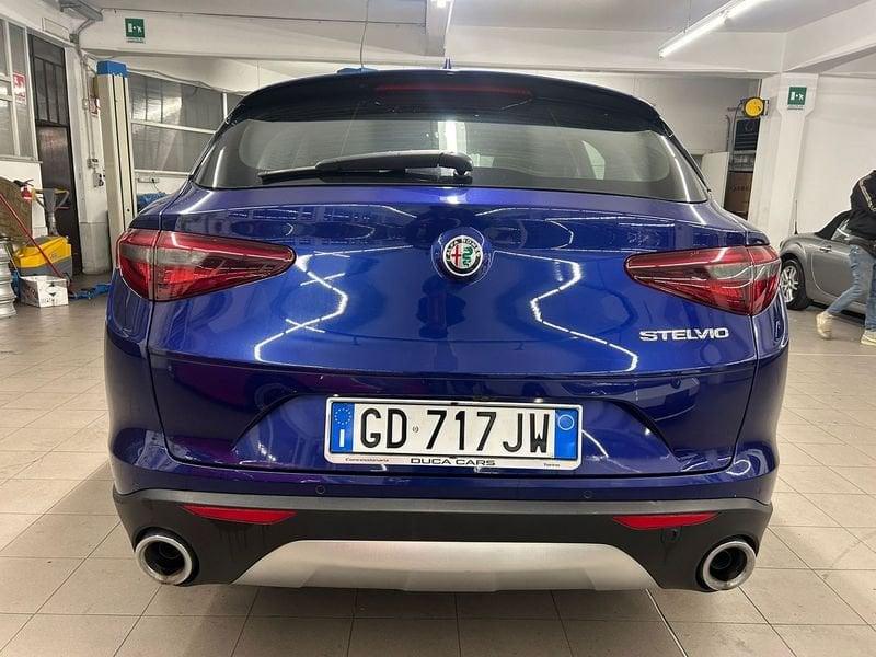 Alfa Romeo Stelvio 2.2 Turbodiesel 190 CV AT8 Q4 Super PELLE