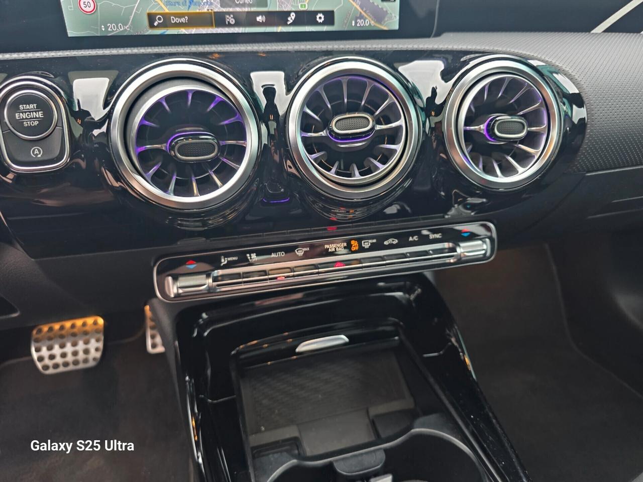 Mercedes-benz A35 AMG valutiamo usato