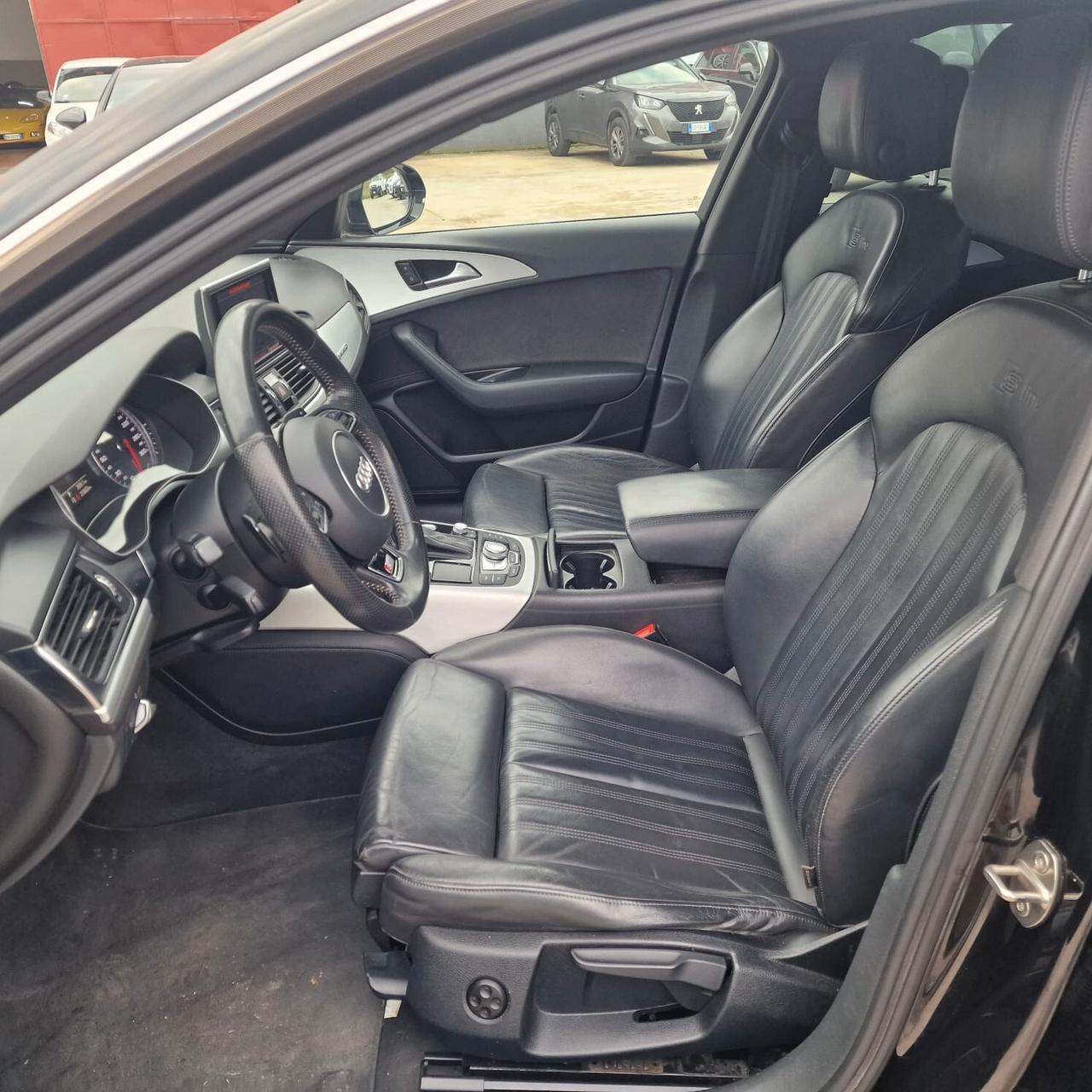 Audi A6 Avant 2.0 TDI 190 CV quattro S tronic S-line interno ed esterno